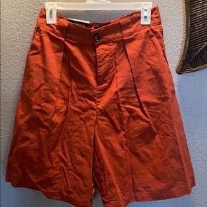 Wide leg natural waist shorts